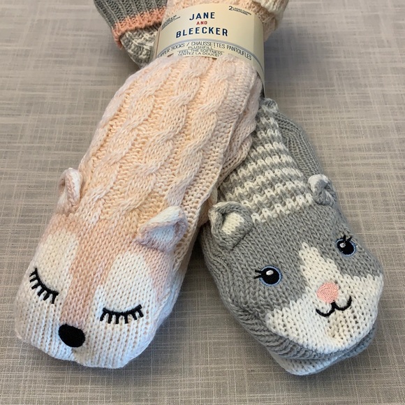 Jane and Bleecker Accessories - NWT 2 pairs of cute Slipper Socks